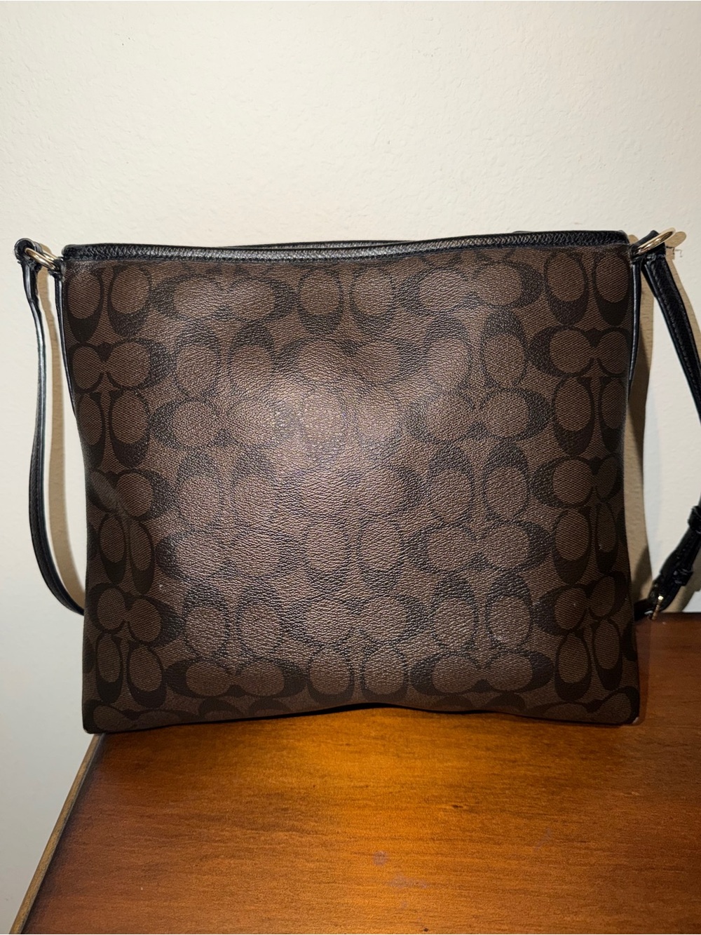 Coach Brown Signature Crossbody with Black Trim and Gold Hardware with hangtag - Picture 4 of 11